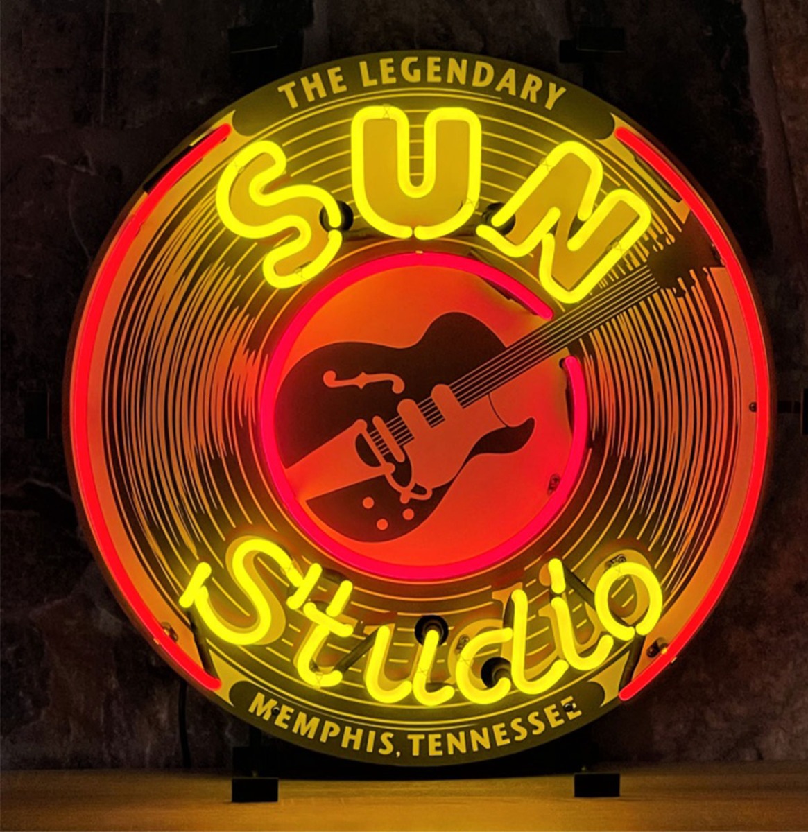 Sun Studio Neon Verlichting met Achterplaat - 65 x 65 cm